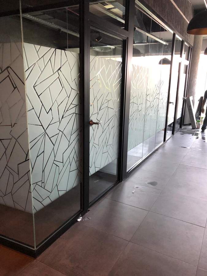 Bakırköy Restoran ve Otel Cam Konforu